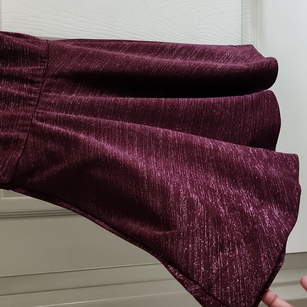 I.N. Burgundy  special Occasion dress  Sz Med Mini dress - Picture 9 of 10